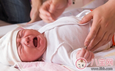 寶寶腸痙攣的表現 嬰兒腸痙攣的護理措施 寶寶腸痙攣的表現 嬰兒腸痙攣的護理措施