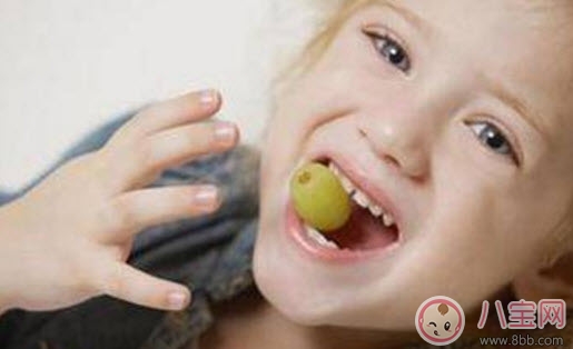 董潔兒子頂頂四顆蛀牙 寶寶更易患蛀牙問題 董潔兒子頂頂四顆蛀牙 寶寶更易患蛀牙問題