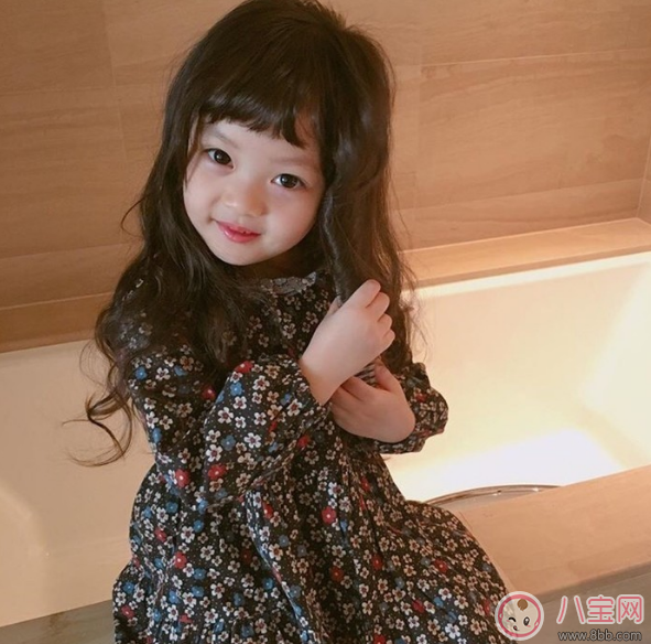 可以給孩子卷發(fā)嗎 孩子卷發(fā)好不好