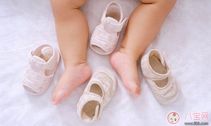 怎樣讓寶寶有大長腿 寶寶腿型注意事項(xiàng) 怎樣讓寶寶有大長腿 寶寶腿型注意事項(xiàng)