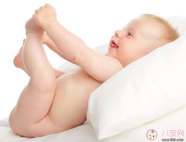 頭垢對(duì)寶寶的影響 頭垢怎么去除有哪些注意事項(xiàng)