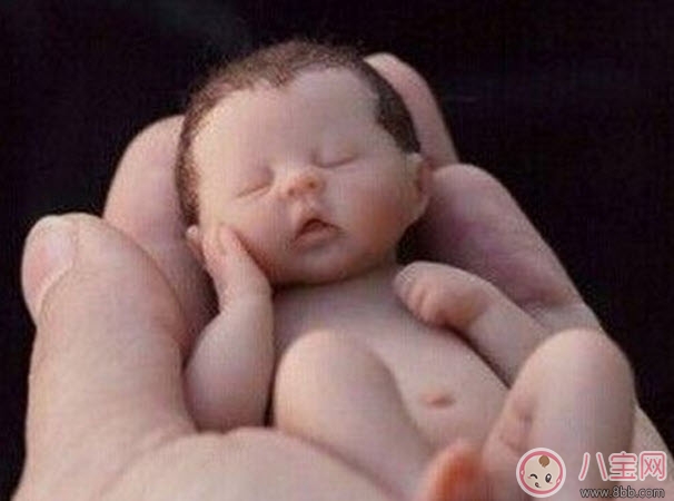 剛出生的嬰兒多少斤正常 寶寶的體重和智商有關(guān)嗎(越重智商越高)