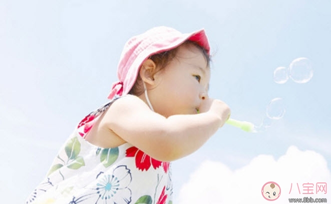 2017三伏天寶寶怎么過 寶寶三伏天注意事項(xiàng)