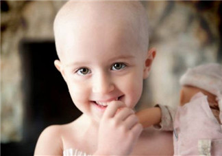夏天給寶寶剃光頭好嗎 寶寶剃光頭后注意事項(光頭容易曬傷)