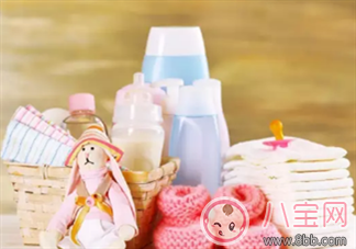 2017夏季新生兒出生需要準(zhǔn)備什么 了解這些少走彎路 2017夏季新生兒出生需要準(zhǔn)備什么 了解這些少走彎路
