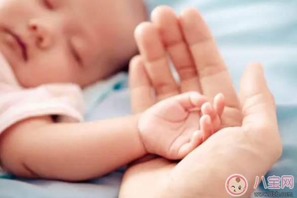 七月大寶寶有倒刺 生活細節(jié)要注意 七月大寶寶有倒刺 生活細節(jié)要注意