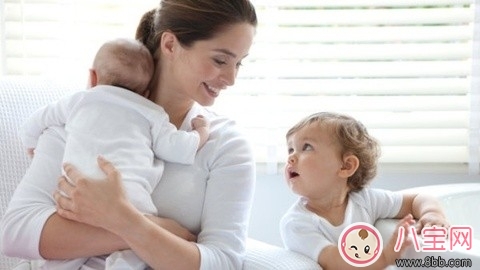 如何教寶寶學(xué)會說話 教寶寶正確說話的方法