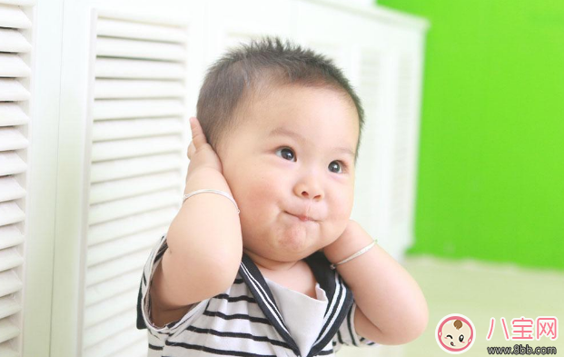 寶寶這些“嬰語(yǔ)”你懂嗎 寶寶動(dòng)作解答 寶寶這些“嬰語(yǔ)”你懂嗎 寶寶動(dòng)作解答