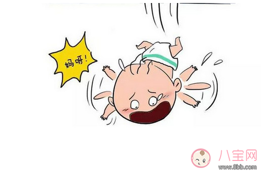 孩子墜床了怎么處理 小孩子從床上掉下來(lái)怎么辦