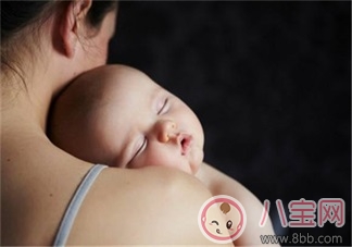 喂奶時(shí)奶水越來越少怎么辦   奶水過少原因分析