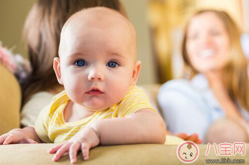 寶寶感冒了怎么辦 新生小寶寶感冒怎么辦 寶寶感冒了怎么辦 新生小寶寶感冒怎么辦