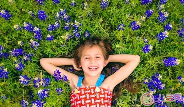 國慶節(jié)出游如何拍好一張萌寶照 怎么曬娃更加的有創(chuàng)意