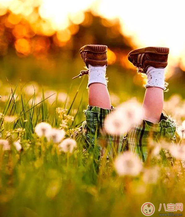 國慶節(jié)出游如何拍好一張萌寶照 怎么曬娃更加的有創(chuàng)意