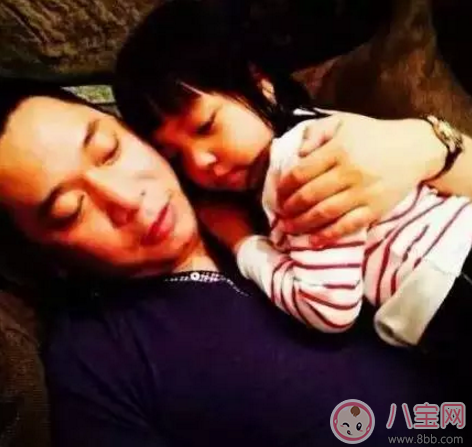 趙薇如何教育出乖巧小四月？趙薇的育兒經(jīng)是什么？