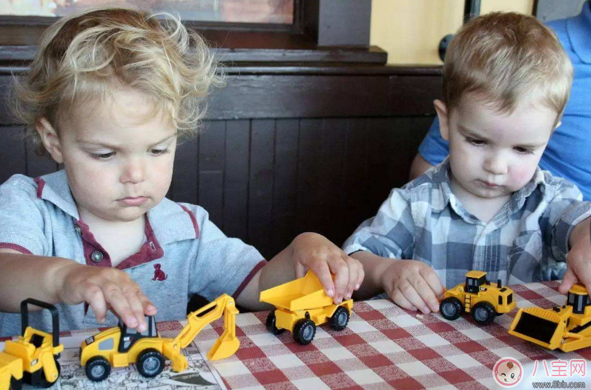 孩子開(kāi)學(xué)不合群怎么辦 如何讓孩子融入集體中