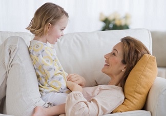 家長對孩子的性教育應(yīng)該何時開始 不要逃避性教育！