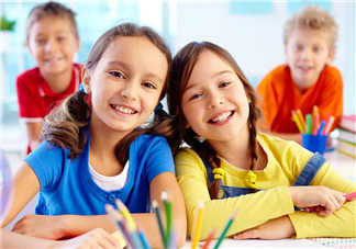 如何給小孩買(mǎi)保險(xiǎn) 給小孩買(mǎi)保險(xiǎn)注意事項(xiàng)