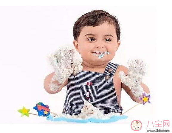 如何帶孩子拍出高逼格照片 拍出讓人稱贊的好看孩子照片方法 如何帶孩子拍出高逼格照片 拍出讓人稱贊的好看孩子照片方法