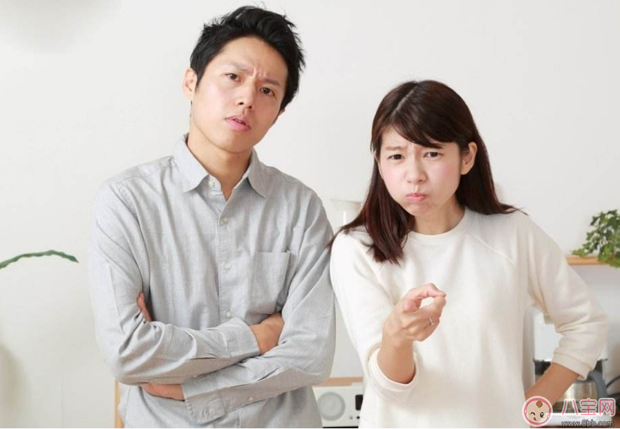 孩子經(jīng)常頂嘴很讓人惱火 不妨讓他說完 孩子經(jīng)常頂嘴很讓人惱火 不妨讓他說完