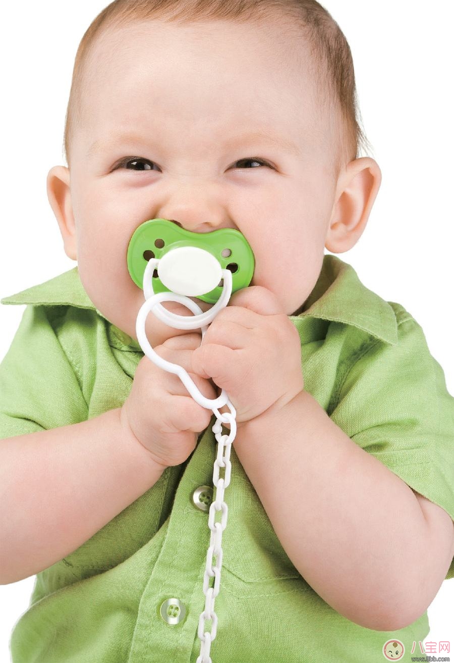 陳妍希貝克漢姆愛給孩子用安撫奶嘴 如何正確使用安撫奶嘴 陳妍希貝克漢姆愛給孩子用安撫奶嘴 如何正確使用安撫奶嘴