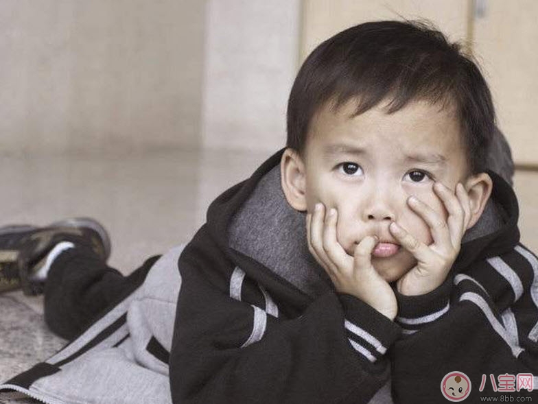 孩子自卑有哪些癥狀 寶寶自卑怎么辦