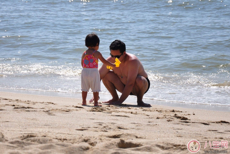 孩子國(guó)慶節(jié)在家怎么過(guò) 國(guó)慶假期如何正確安排孩子的時(shí)間