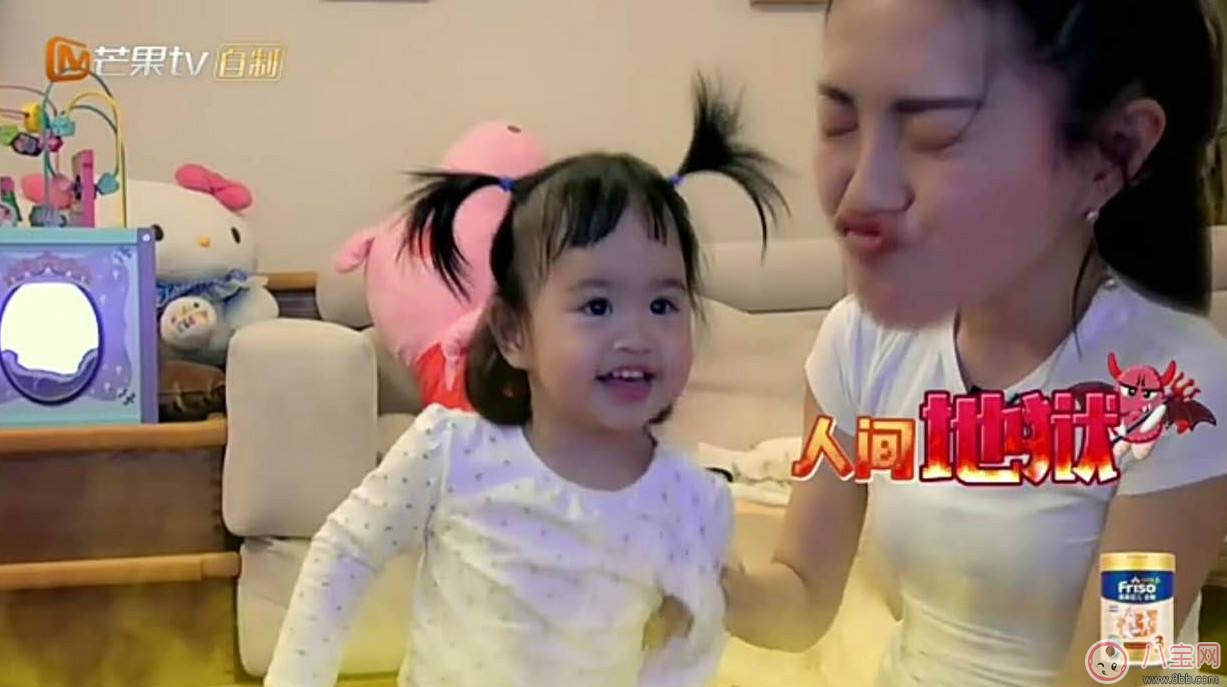 包文婧真實不做作 寶寶更愛的是真實的父母 包文婧真實不做作 寶寶更愛的是真實的父母