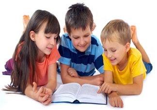 想讓孩子愛上閱讀 不妨這么做