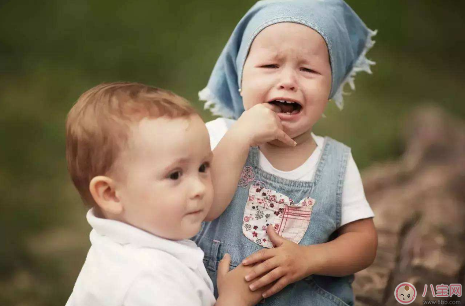 上學(xué)后就不愿意和別人交流 孩子社交能力差如何培養(yǎng) 上學(xué)后就不愿意和別人交流 孩子社交能力差如何培養(yǎng)