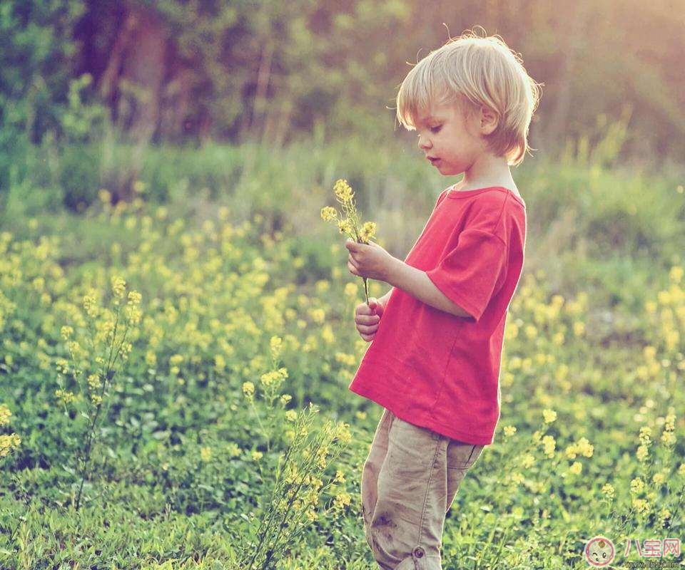 孩子怕黑怕怪物 不讓關(guān)燈睡覺(jué)......怎么辦？