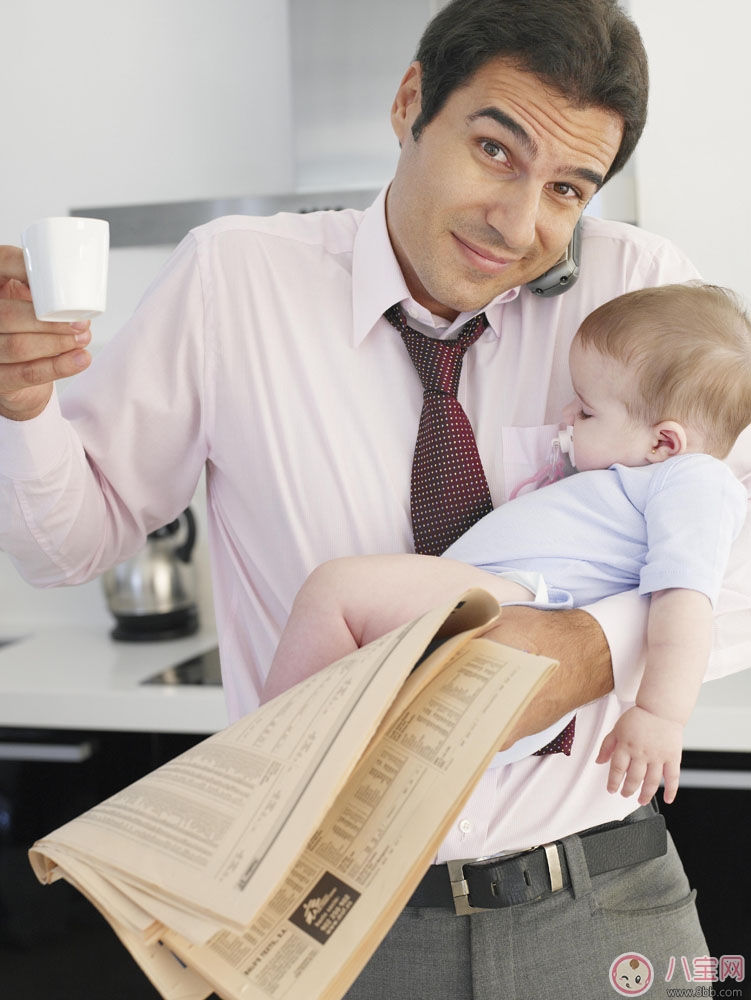 爸爸多和孩子互動(dòng)  正面影響多