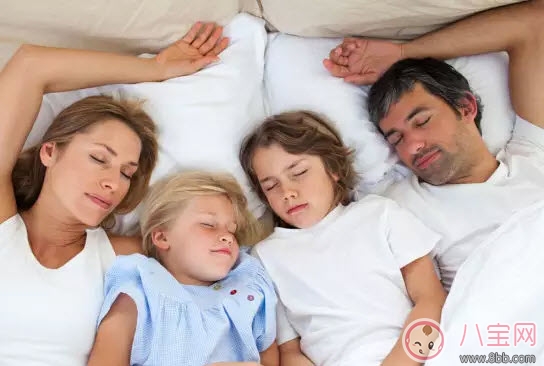 三歲前孩子的教育重點(diǎn) 如何培養(yǎng)寶寶好的性格