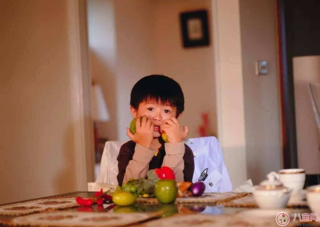 寶寶有多動(dòng)癥怎么辦  營(yíng)養(yǎng)補(bǔ)充就好了