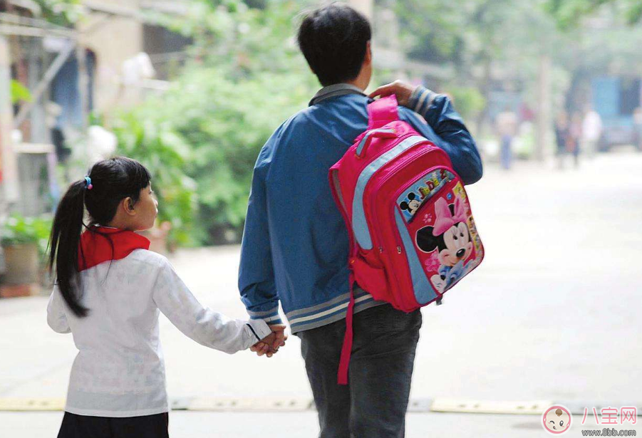 你這樣對(duì)孩子簡(jiǎn)直是害了他 怎么寵孩子才是寵對(duì)了 你這樣對(duì)孩子簡(jiǎn)直是害了他 怎么寵孩子才是寵對(duì)了