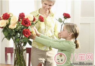 寶媽工作忙  職場(chǎng)女性如何與孩子交流