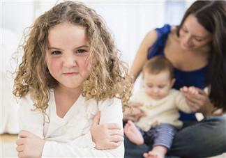 《放開我北鼻》Jackson性格  正確看待孩子的嫉妒