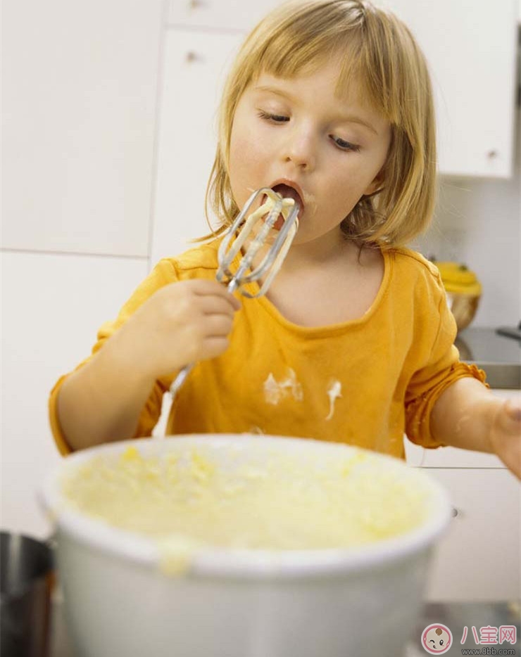 嬰兒暴力行為的原因 如何教導(dǎo)與改善 嬰兒暴力行為的原因 如何教導(dǎo)與改善