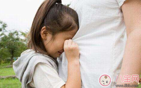 孩子太黏人怎么應付 過分依賴父母的孩子怎么培養(yǎng) 孩子太黏人怎么應付 過分依賴父母的孩子怎么培養(yǎng)