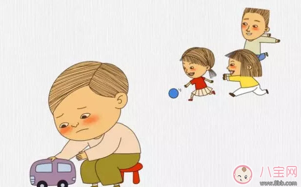 寶寶不合群怎么辦 寶寶不合群的表現(xiàn)有哪些(不只是不愛說話)