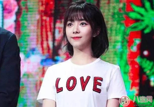 浪花一朵朵譚松韻發(fā)型是吹出來(lái)的嗎 譚松韻發(fā)型能做嗎譚松韻發(fā)型盤(pán)點(diǎn) 浪花一朵朵譚松韻發(fā)型是吹出來(lái)的嗎 譚松韻發(fā)型能做嗎譚松韻發(fā)型盤(pán)點(diǎn)