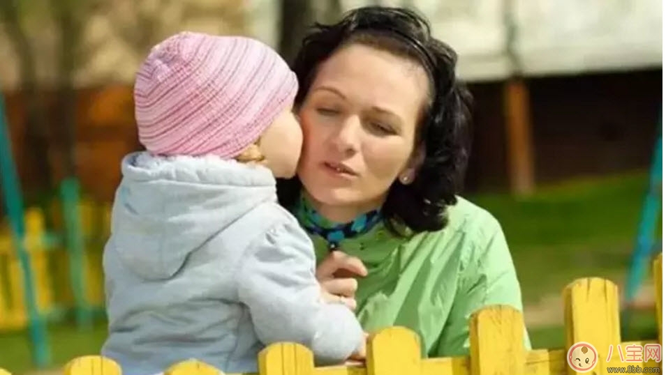 寶寶一直害羞怕生 如何引導(dǎo)孩子更合群