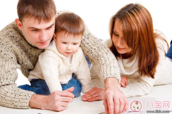 帶領(lǐng)寶寶靈活思考 創(chuàng)新創(chuàng)造力更重要 帶領(lǐng)寶寶靈活思考 創(chuàng)新創(chuàng)造力更重要