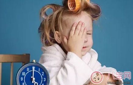 寶寶賴床怎么辦 孩子賴床怎么立規(guī)矩(讓孩子自己早起) 寶寶賴床怎么辦 孩子賴床怎么立規(guī)矩(讓孩子自己早起)