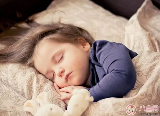 寶寶賴床怎么辦 孩子賴床怎么立規(guī)矩(讓孩子自己早起) 寶寶賴床怎么辦 孩子賴床怎么立規(guī)矩(讓孩子自己早起)