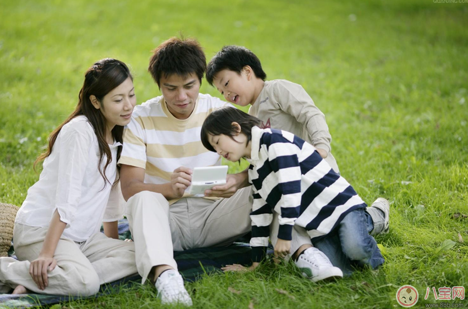 孩子太乖是好事嗎 如何讓孩子有個(gè)性的成長 孩子太乖是好事嗎 如何讓孩子有個(gè)性的成長