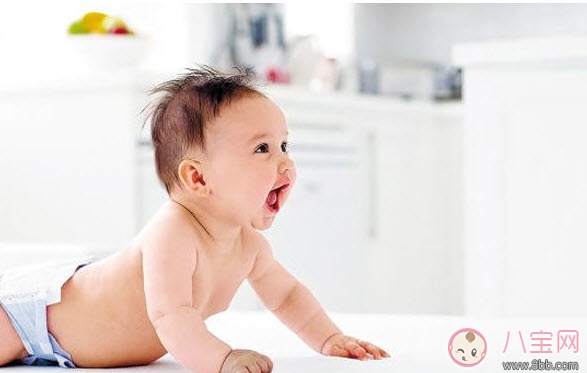 親子游戲讓寶寶輕松學會走路 寶寶練習走路親子游戲