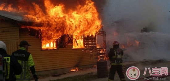 暑假寶寶獨自在家遇火災怎么辦 遇火災須知