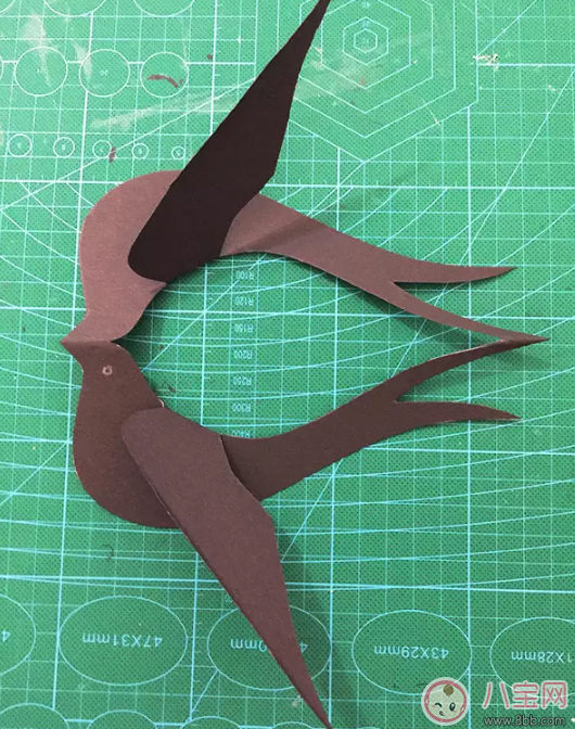 寶寶親子游戲:動(dòng)手制作小燕子 寶寶親子游戲:動(dòng)手制作小燕子