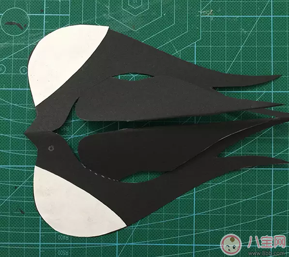 寶寶親子游戲:動(dòng)手制作小燕子 寶寶親子游戲:動(dòng)手制作小燕子