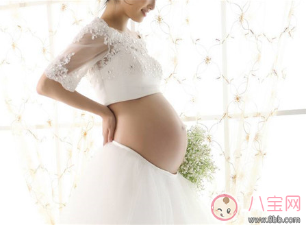 孕婦在懷孕期間可以唱歌嗎 孕婦唱歌會導(dǎo)致胎兒缺氧嗎 孕婦在懷孕期間可以唱歌嗎 孕婦唱歌會導(dǎo)致胎兒缺氧嗎